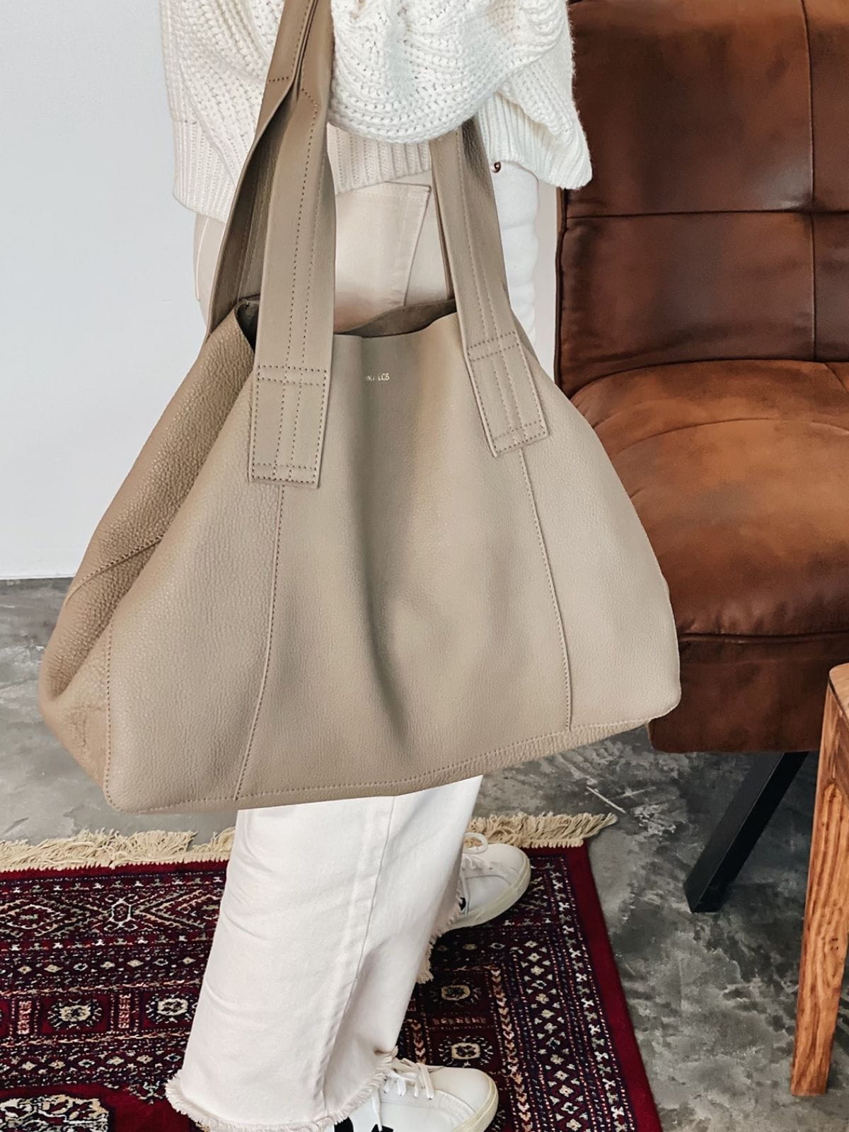 LEILA LGS shopper nude