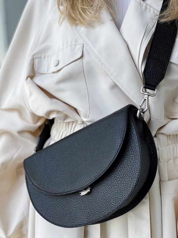 ROSALIE czarna torebka damska półksiężyc skóra groszek srebrne elementy