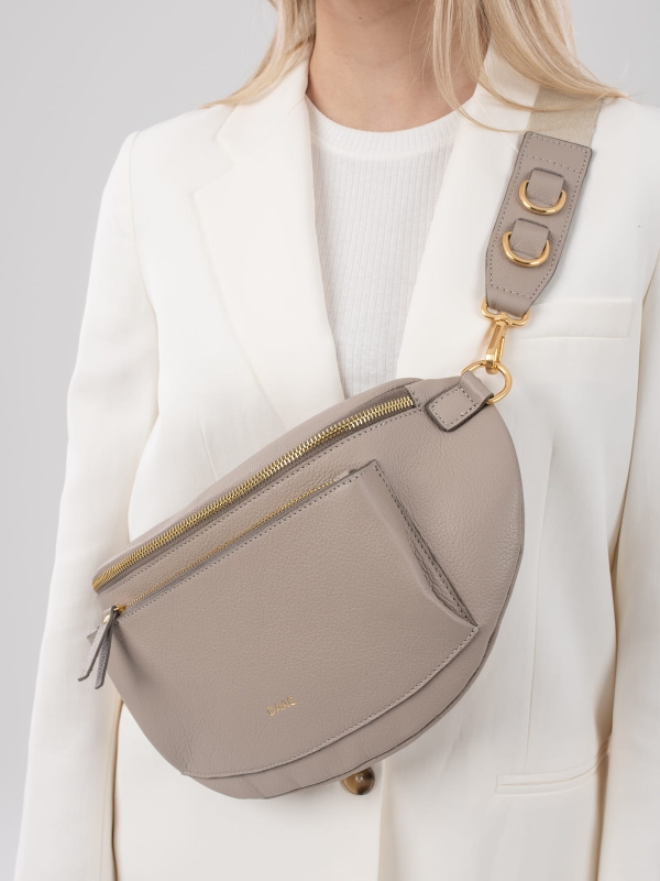 LARISSA XL beżowa duża nerka damska saszetka torebka skórzana