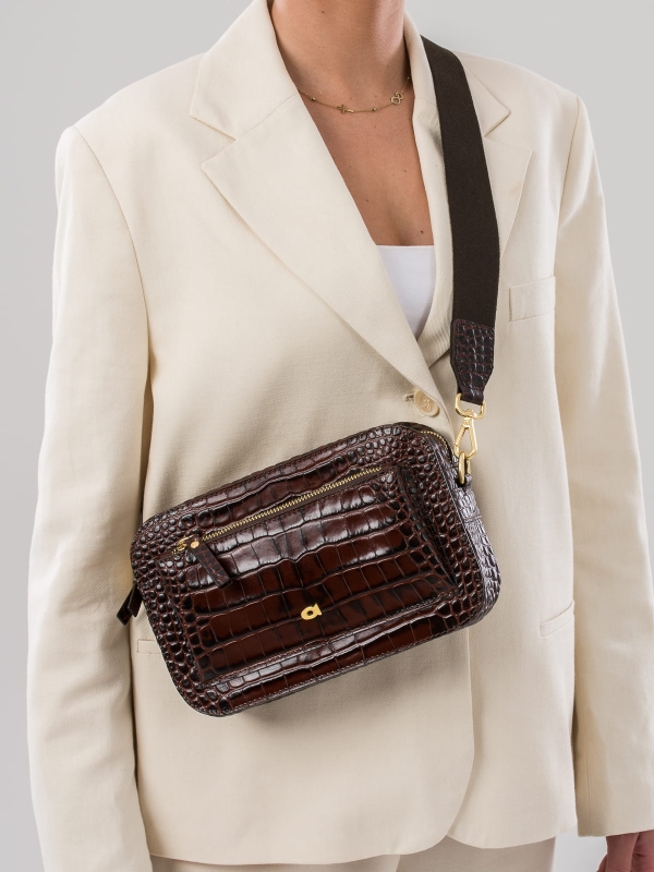 SALLY 1 brązowa skórzana torebka damska listonoszka