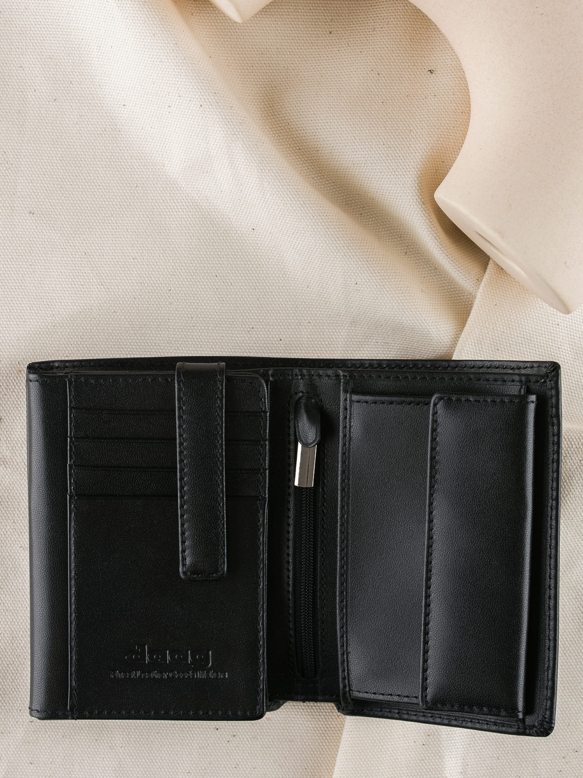 CHARLES czarny skórzany portfel męski