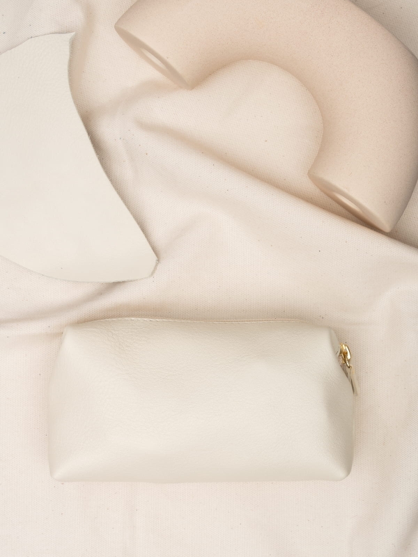 ALICE DAAG milk skórzana kosmetyczka damska zero waste