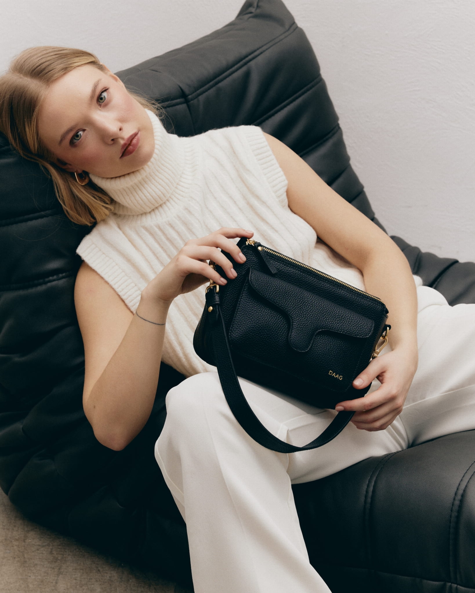 Mini Marlotte czarna skórzana torebka damska listonoszka torba na ramię