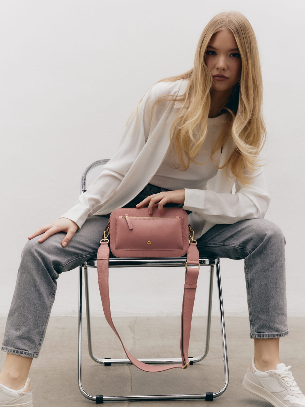 SALLY 1 różowa groszek skórzana torebka damska listonoszka