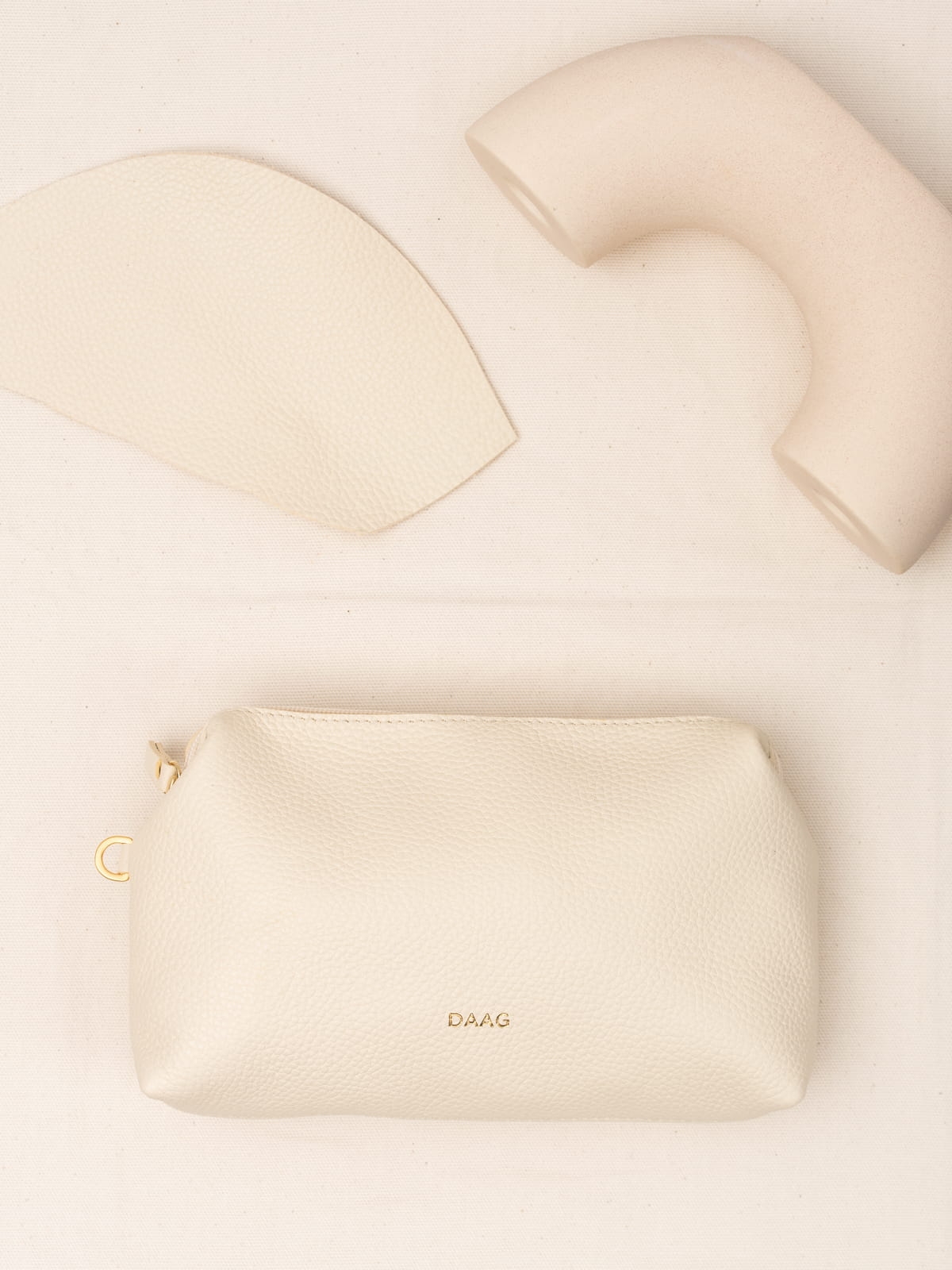 ALICE XL milk DAAG skórzana kosmetyczka damska zero waste