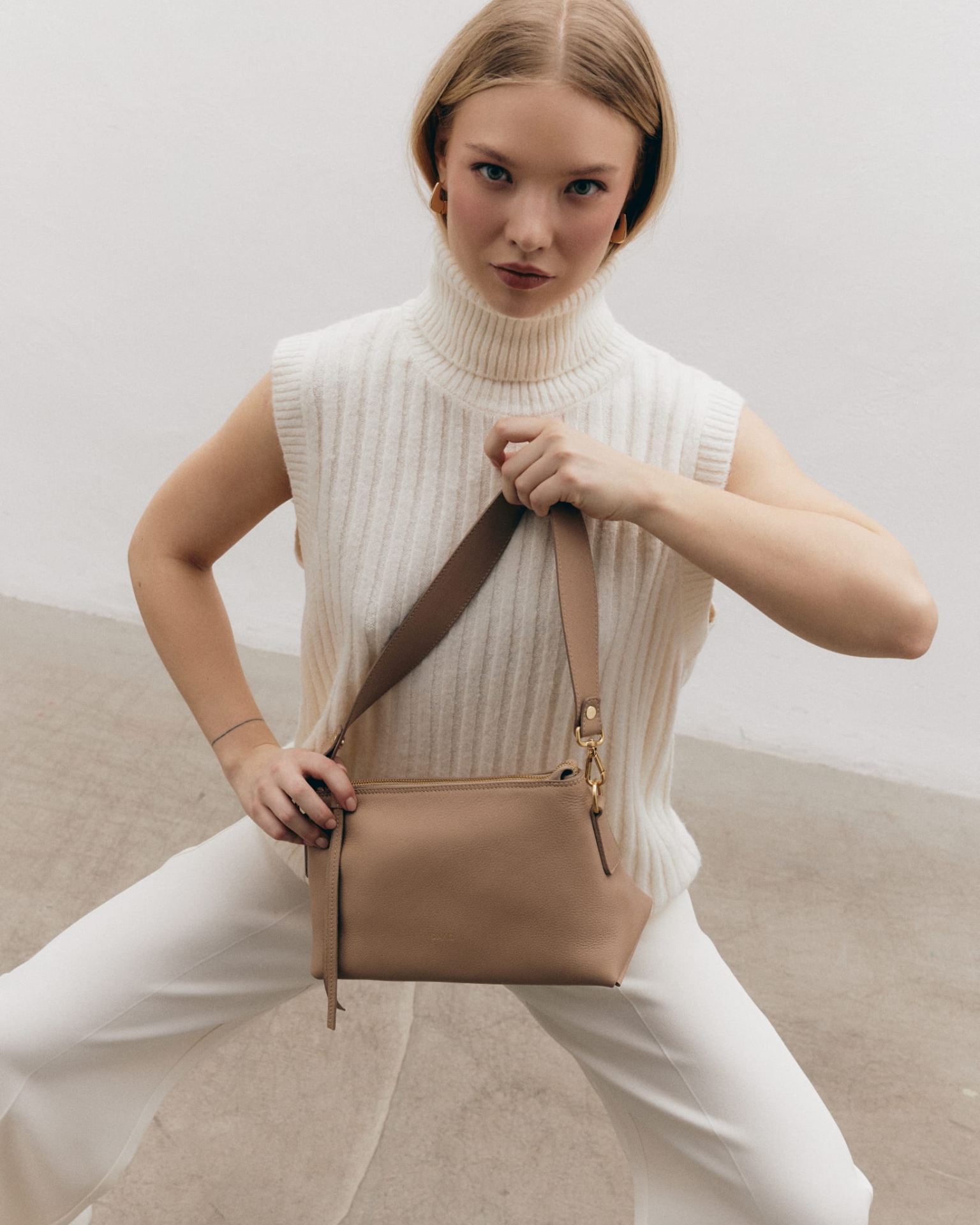 CLAUDIA kawowy beż skórzana torebka damska duża listonoszka