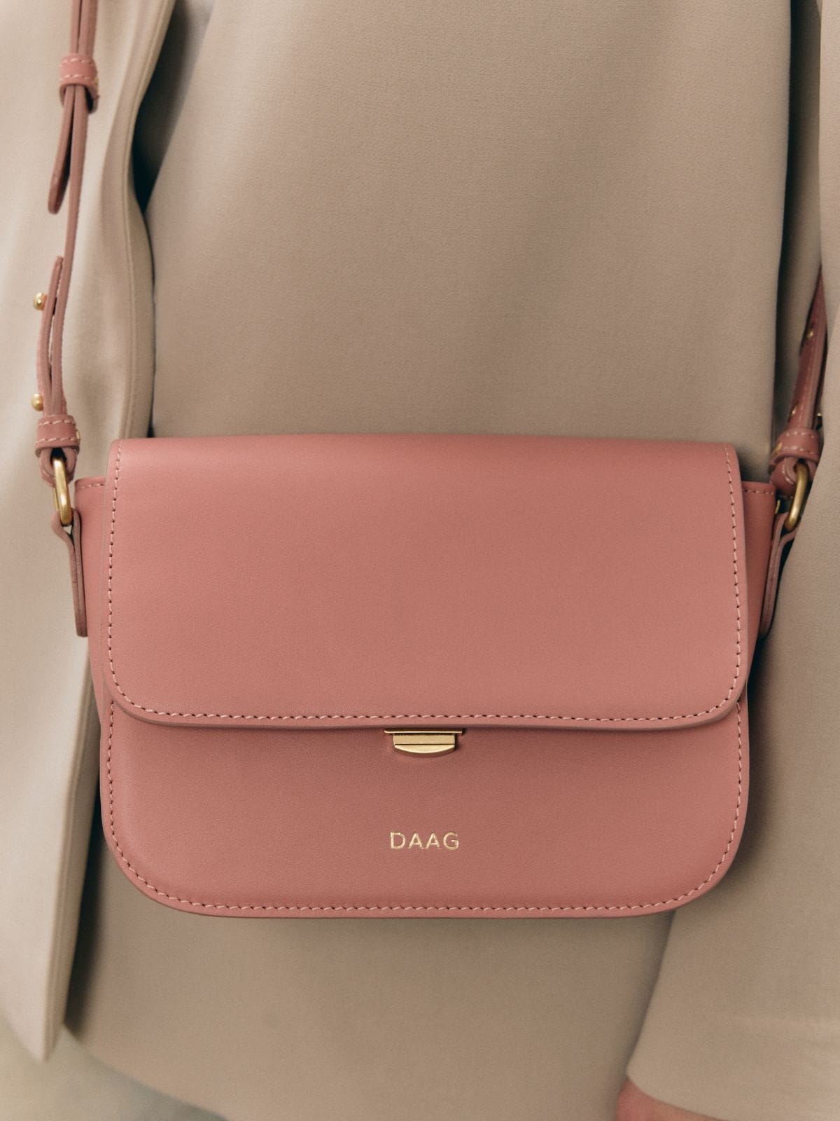 TRACY różowa mała damska skórzana listonoszka torba na ramię.jpg