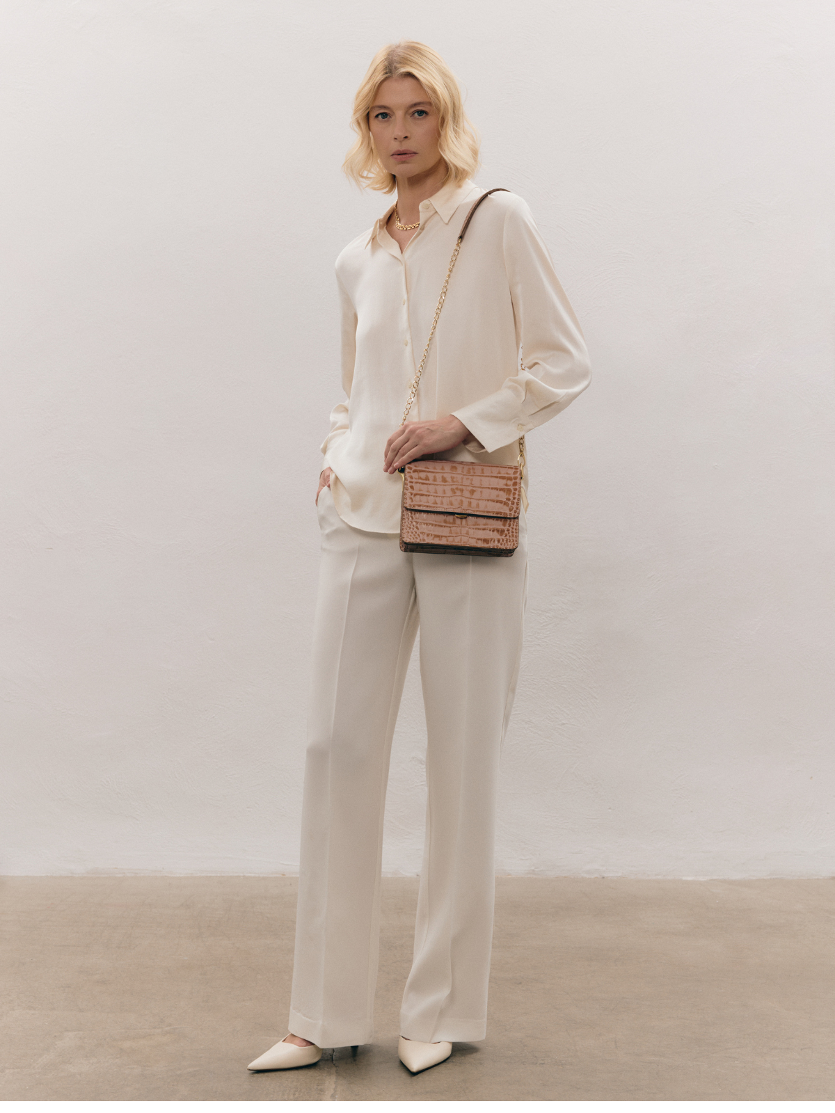 MINI HARMONY pudrowa skórzana mała damska polska torebka.png