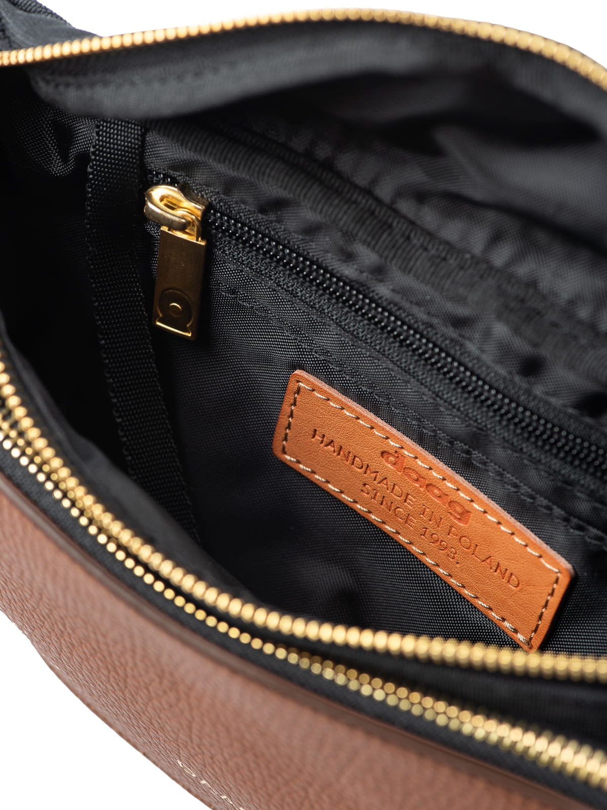 LARISSA koniak czarna tkanina duża damska nerka saszetka torebka.JPG