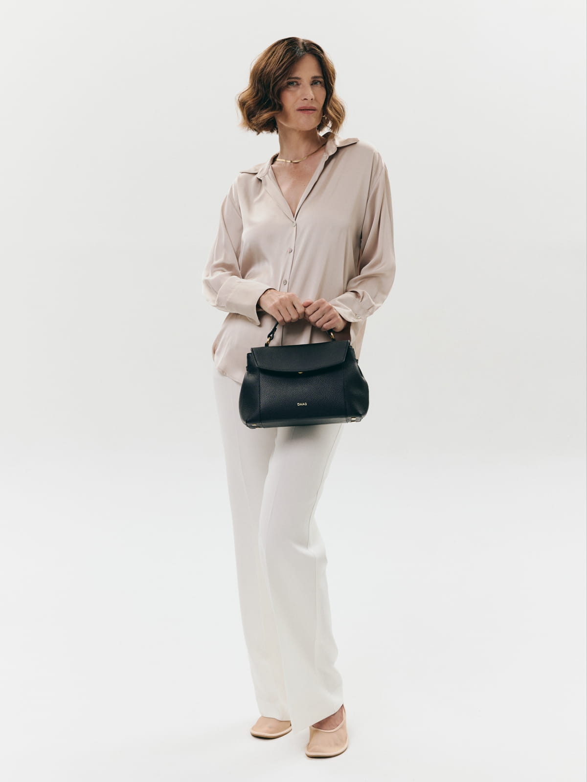 czarna groszek skórzana torebka damska kuferek.jpg