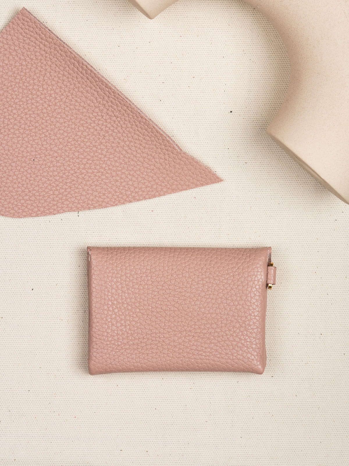 ETUI jasny róż etui daag zero waste j.róż.JPG