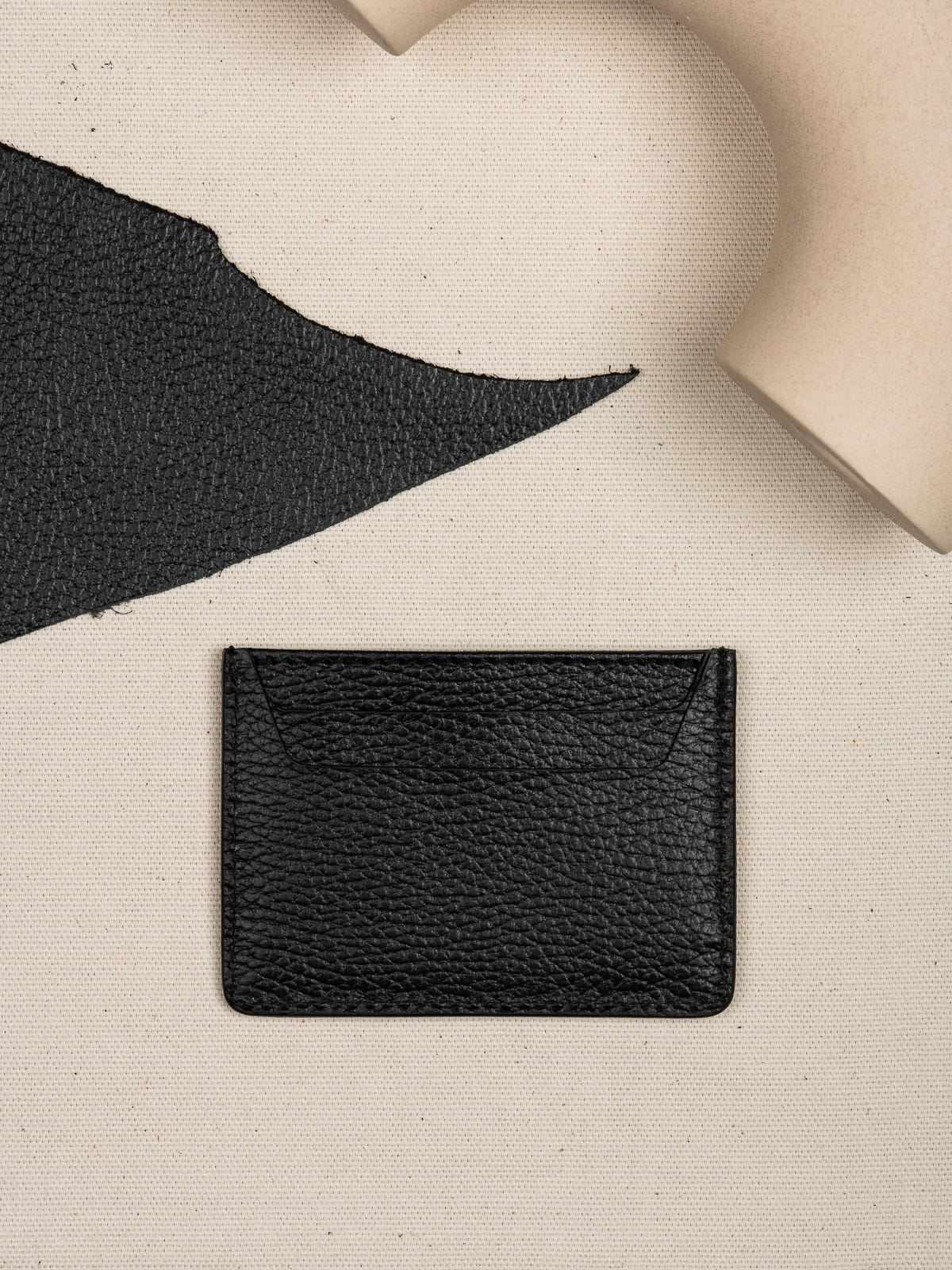 ETUI czarne etui na karty daag etui.JPG