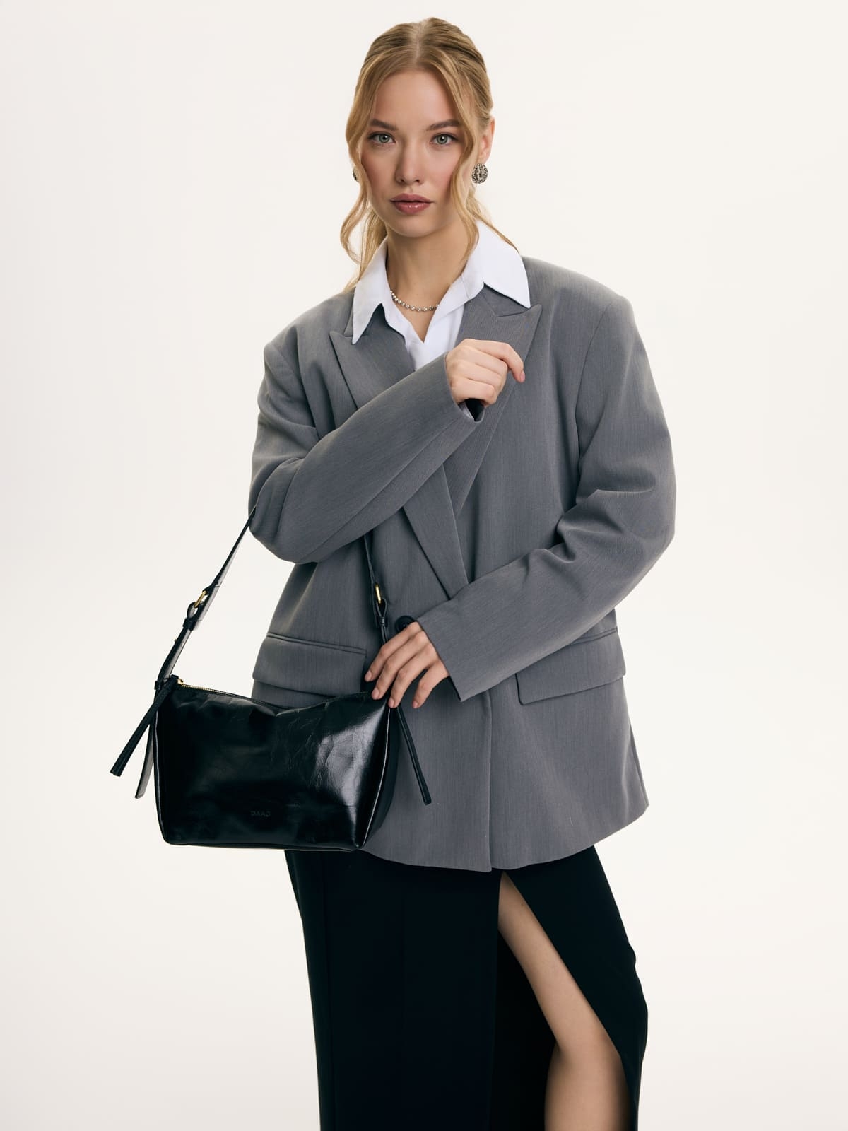 MINI FLORENCE czarny połysk skórzana torebka damska listonoszka torba na ramię.jpg