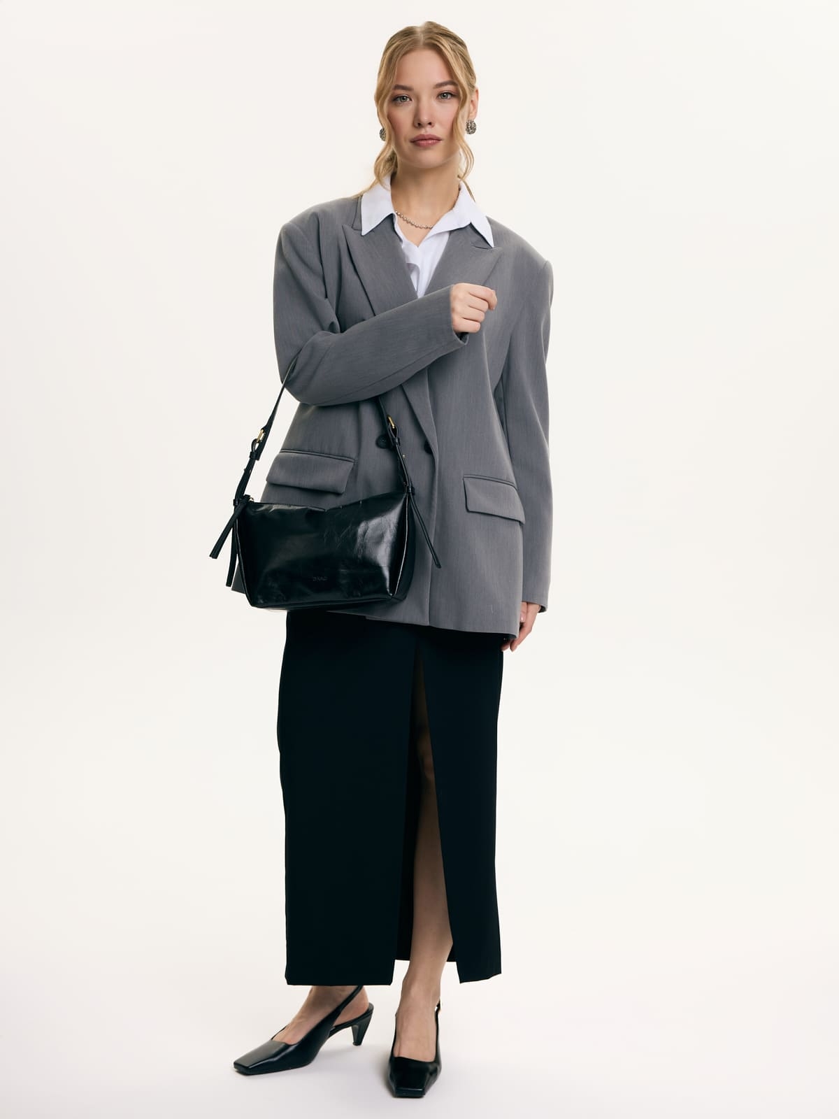 MINI FLORENCE czarny połysk skórzana torebka damska listonoszka na ramię.jpg