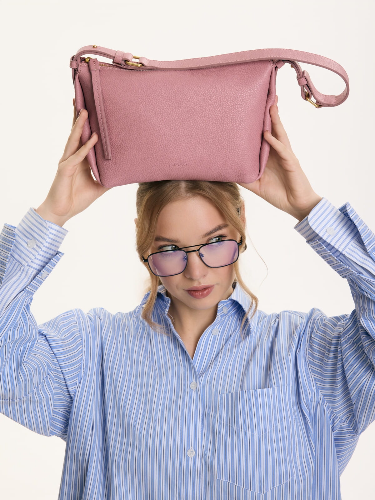 MINI FLORENCE różowa groszek skórzana torebka damska listonoszka na ramię.jpg