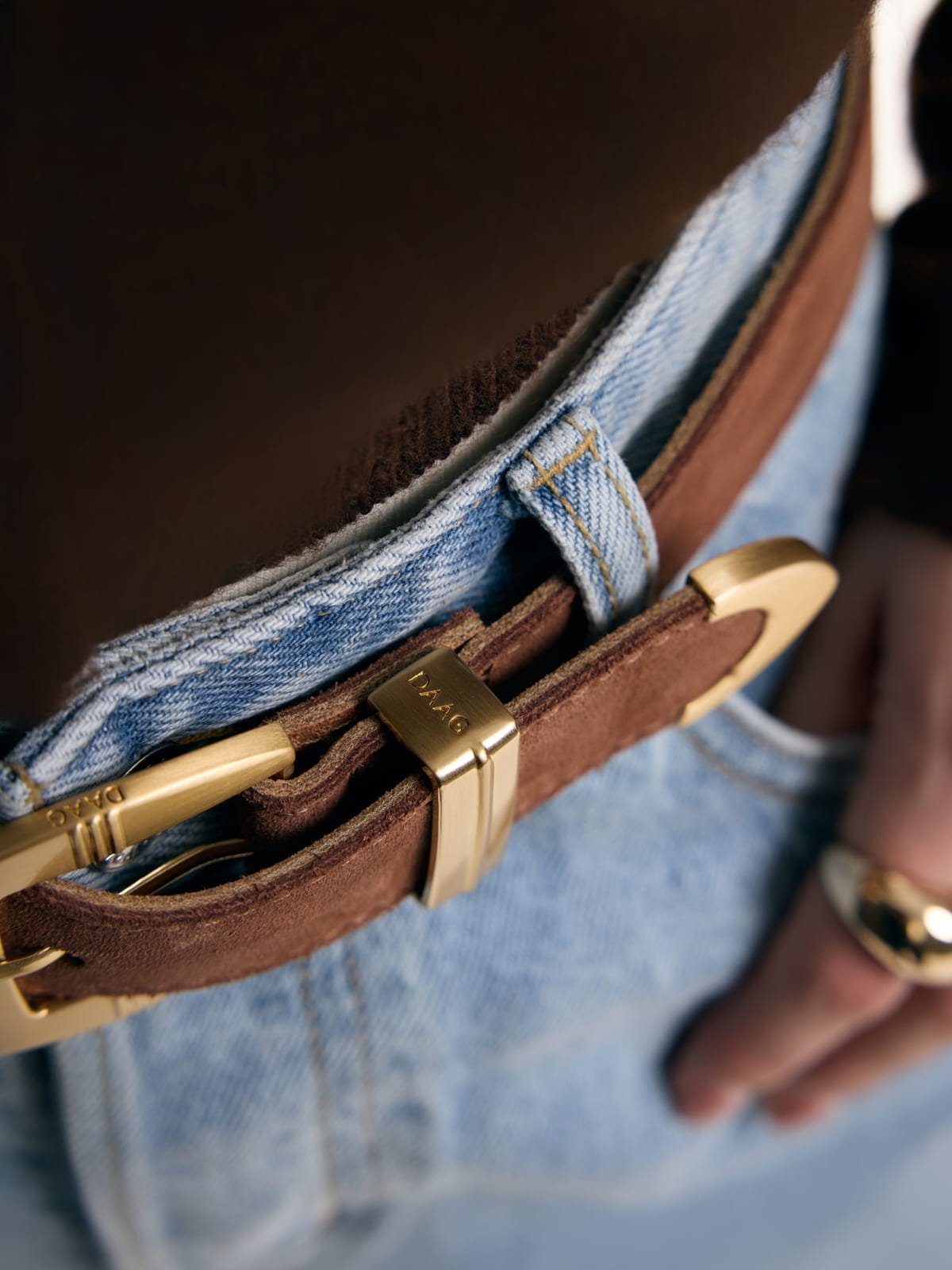 INES czekoladowy pasek skórzany damski do spodni z klamrą.jpg