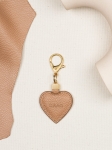 CHARMS serce beżowy skórzany breloczek