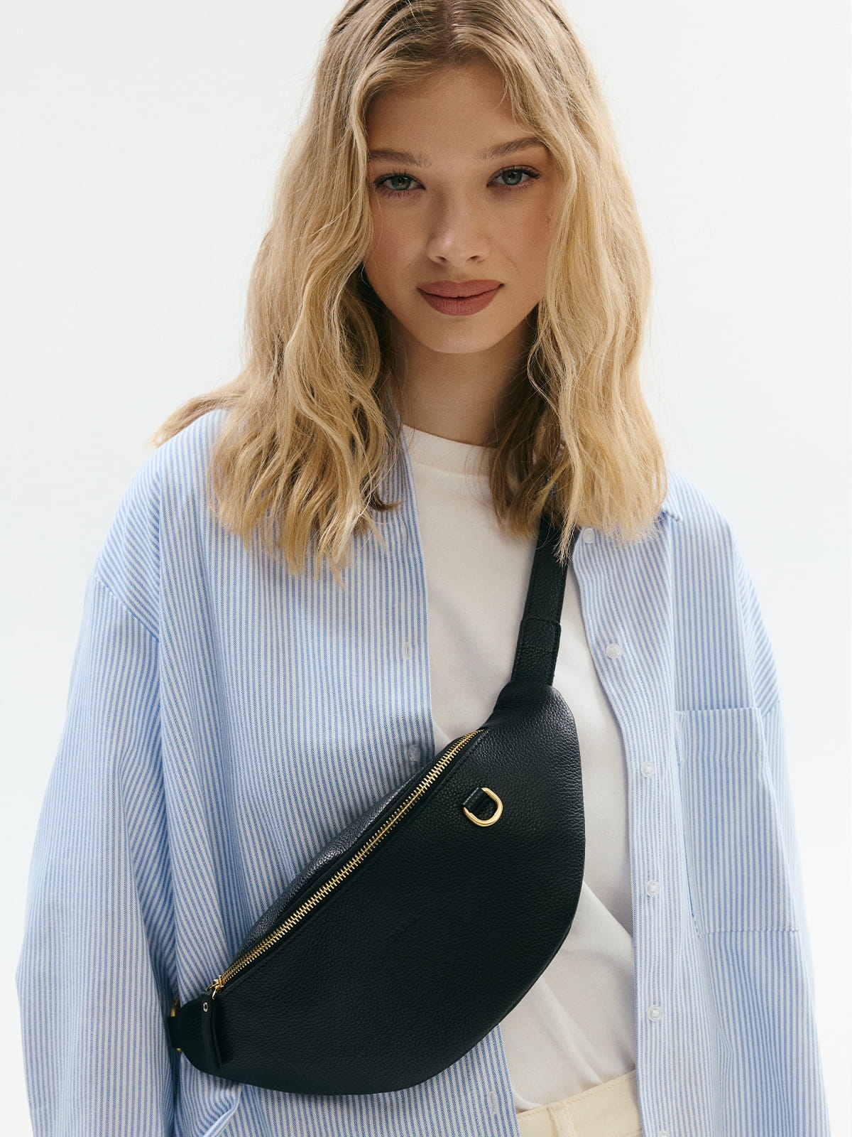 NERLA czarna skórzana damska nerka saszetka torebka.jpg