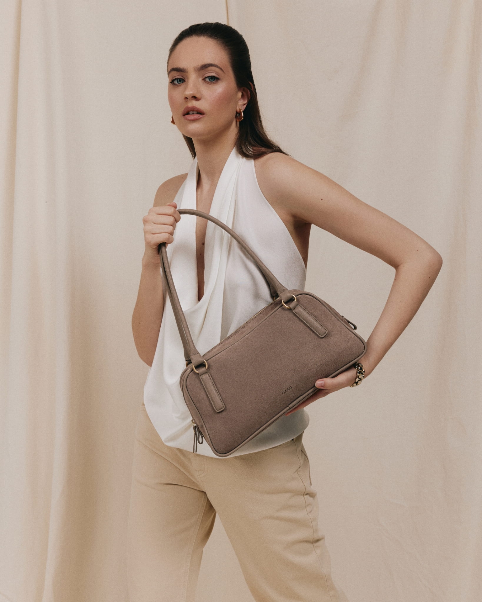 CASSIE zamsz jasny taupe.jpg