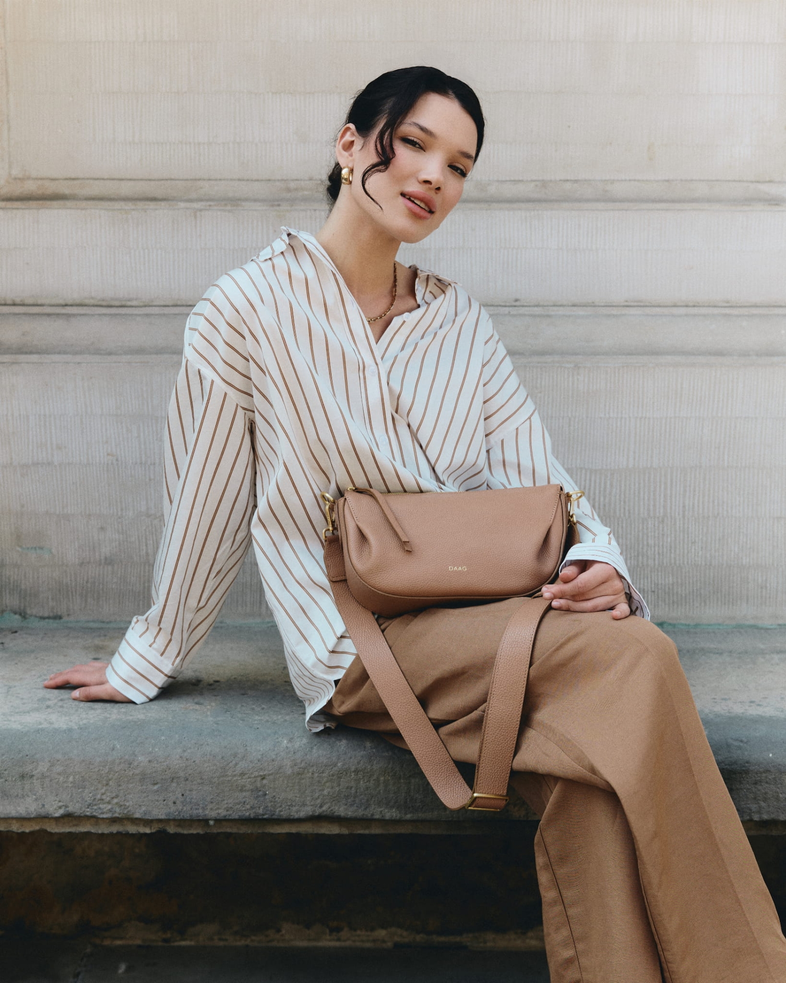 Penelope beżowa damska skórzana torebka damska listonoszka torba na ramię beż.jpg