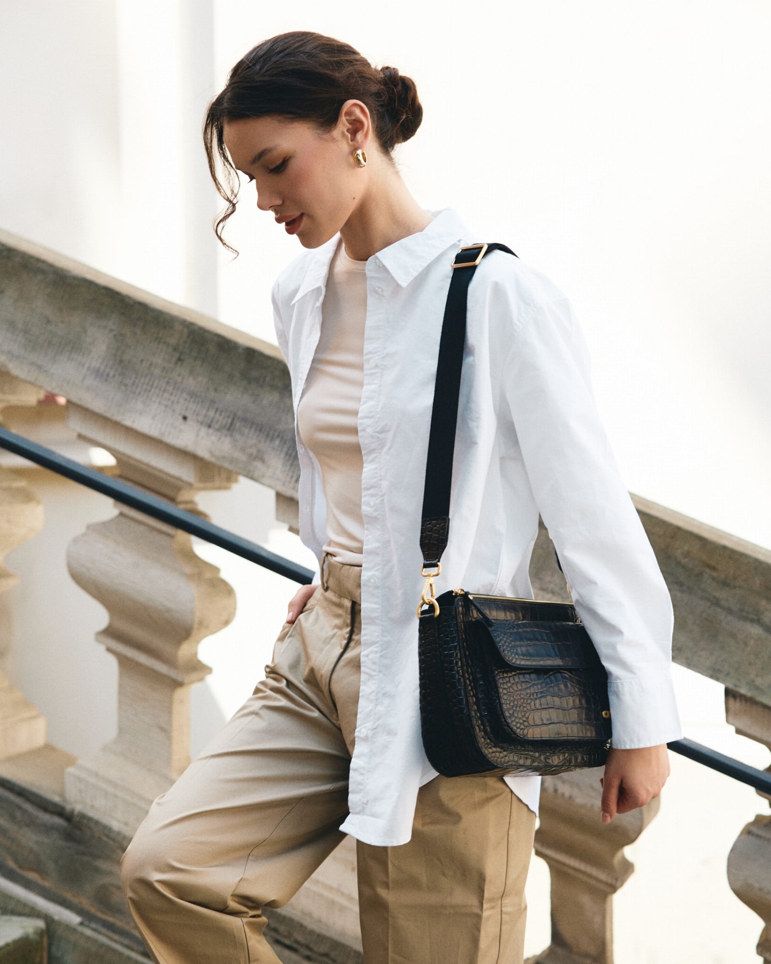 MARLOTTE czarna skórzana duża torebka damska listonoszka torba na ramię czarna.jpg