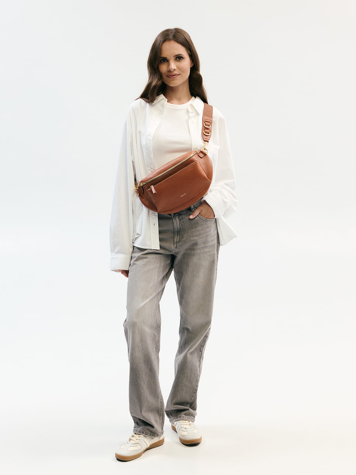 LARISSA XL koniak skórzana duża nerka damska saszetka torebka.jpg