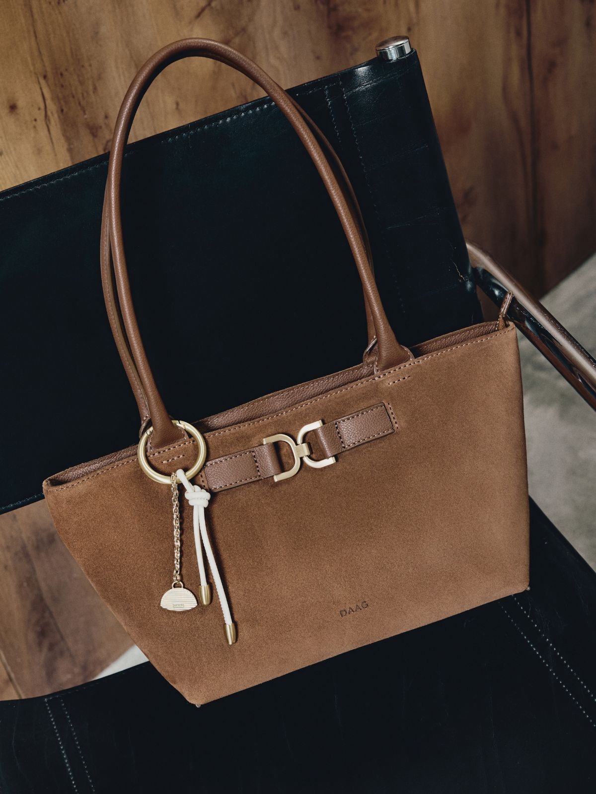 HAZEL zamsz koniak skórzana torebka damska torba na ramię.jpg