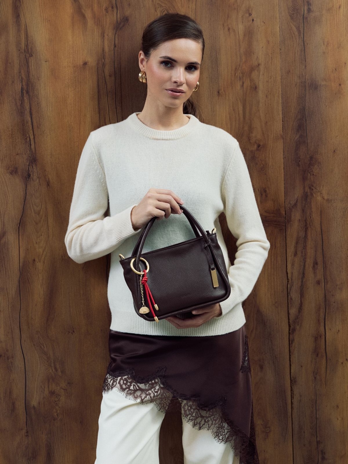 MINI GULIETTA czekoladowy groszek skórzana torebka damska listonoszka torba na ramię.jpg