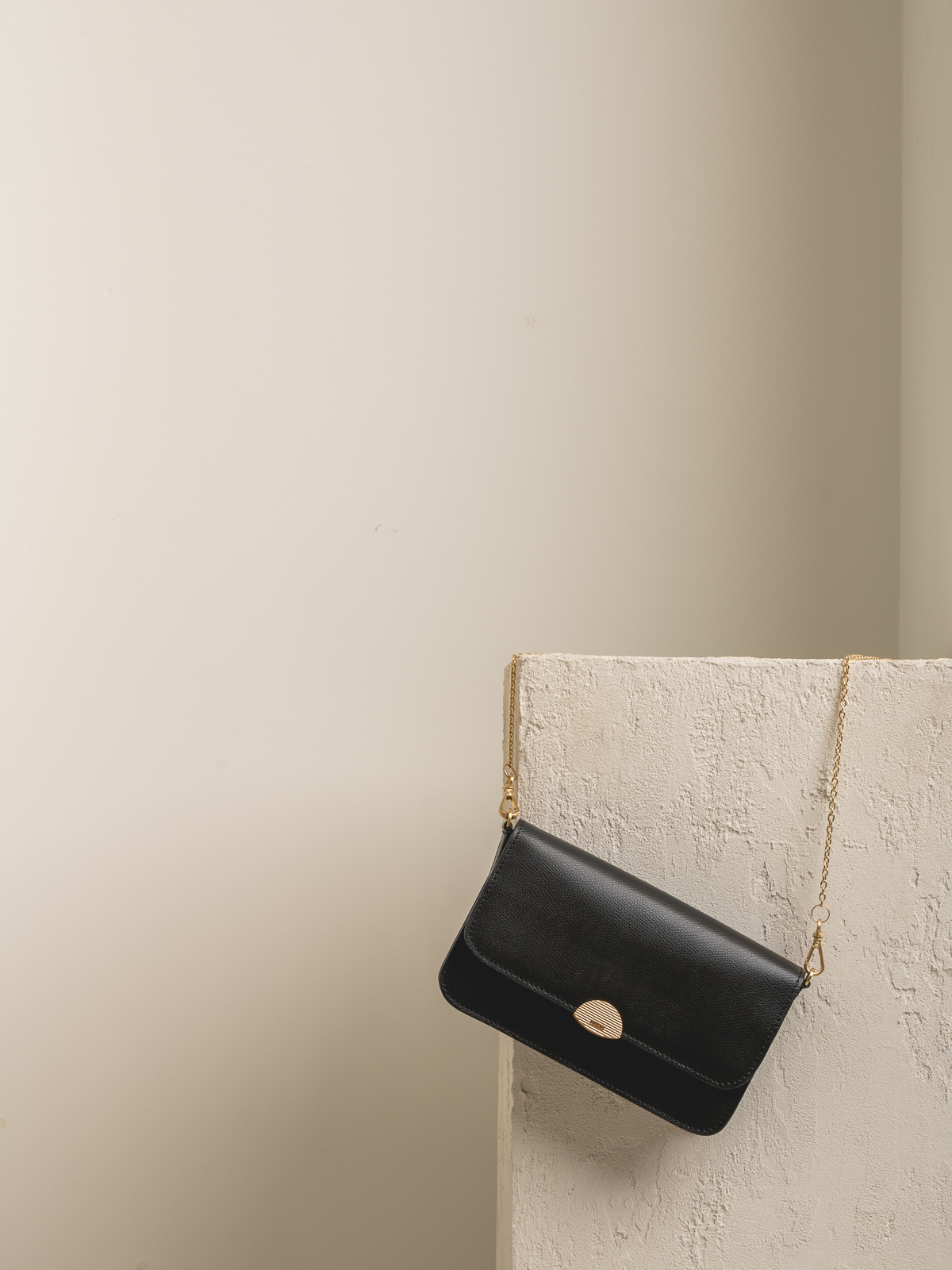 LORETTA czarna groszek skórzana torebka wizytowa damska.jpg