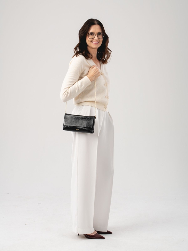 CLARA czarna skórzana kopertówka torebka damska.jpg