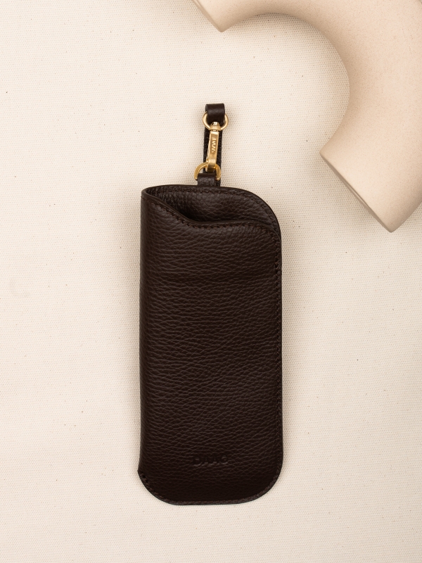 KAIA czekoladowy groszek etui na okulary skórzane damski futerał pokrowiec.jpg