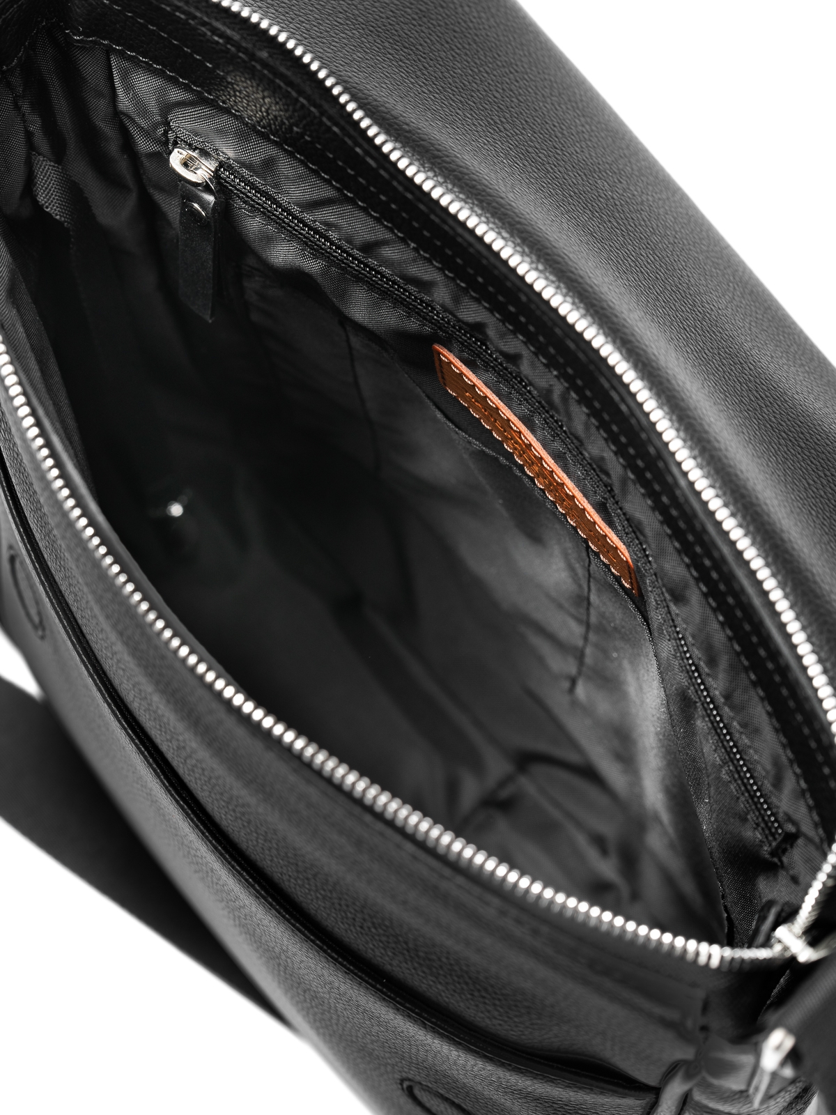 LUCAS czarna skórzana torba męska listonoszka.jpg