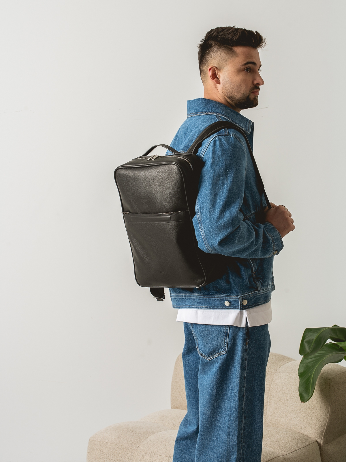 ETHAN czarny skórzany plecak męski.jpg