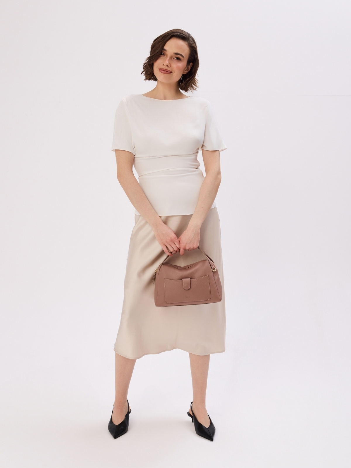 BONNIE pudrowy róż groszek duża skórzana torebka kuferek.jpg