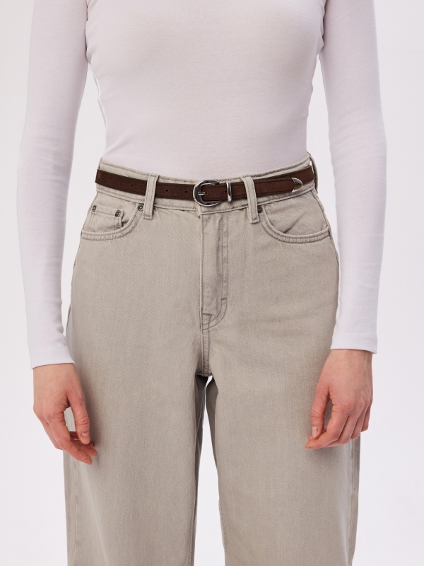 CLEO zamsz czekoladowy srebrne elementy pasek skórzany damski do spodni z klamrą.jpg