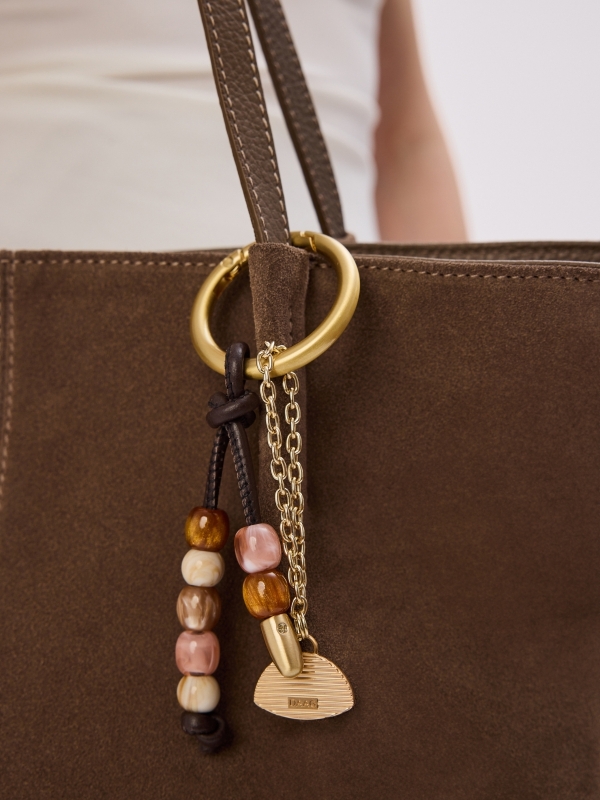 CHARMS koraliki troczek czekoladowy skórzany breloczek.jpg