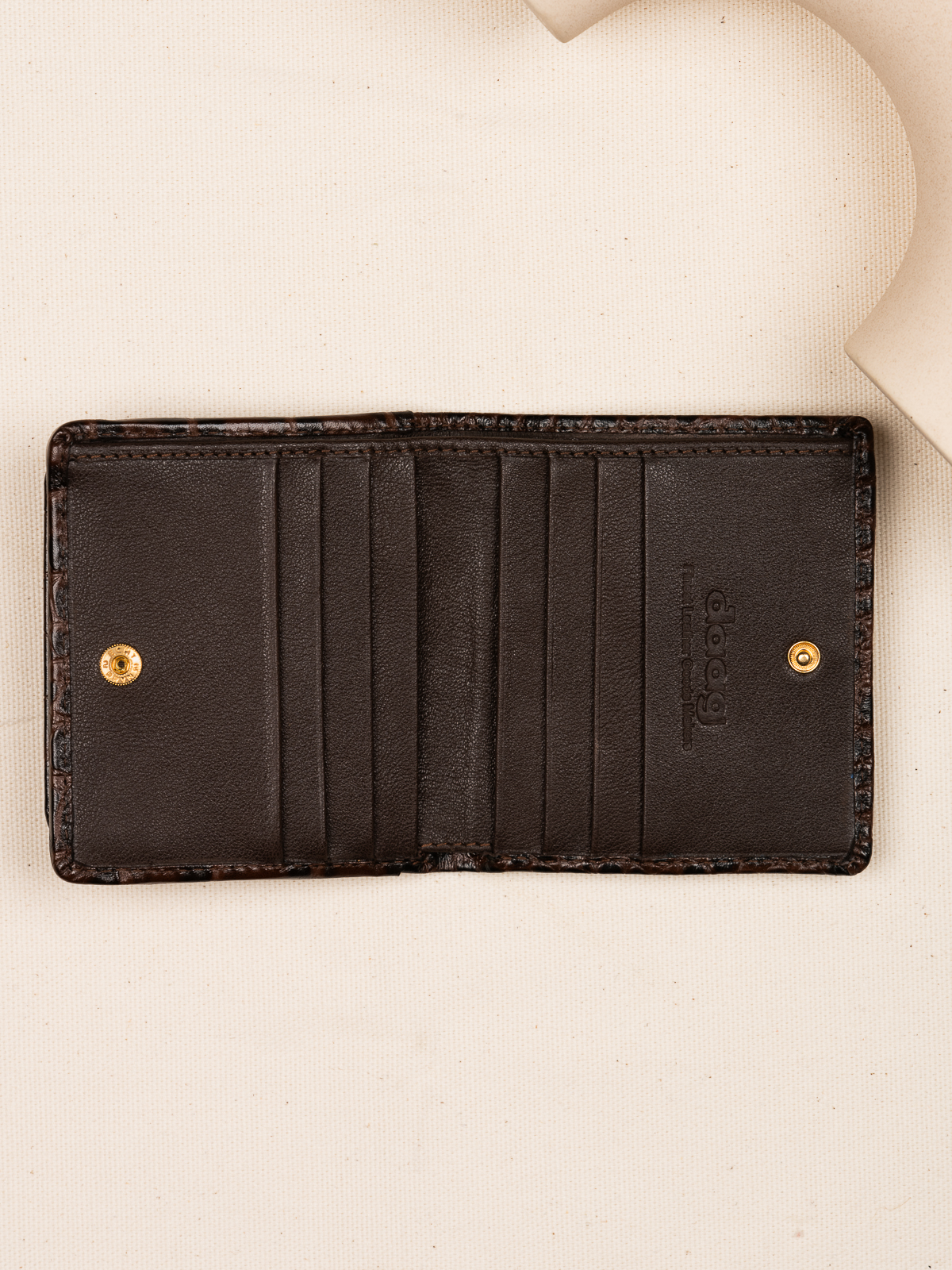 MARY brązowy skórzany portfel damski.jpg