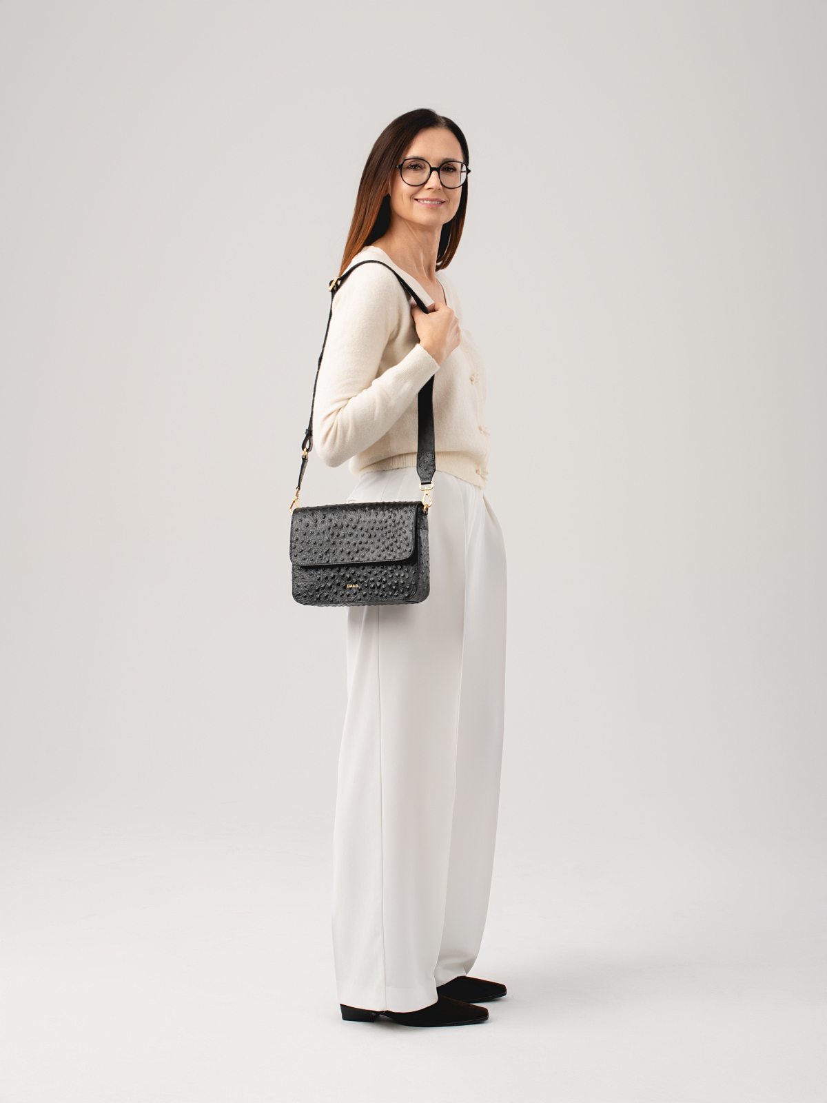 MARIA czarna struś skórzana torebka damska listonoszka torba na ramię.jpg