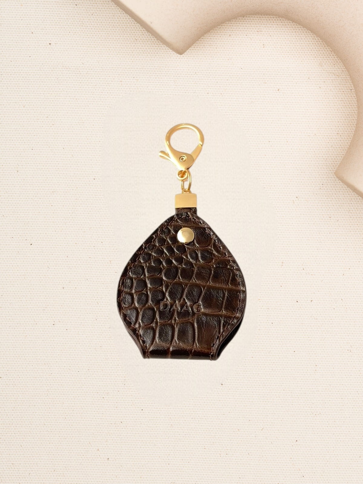 CHARMS lusterko brązowy croco skórzany breloczek.jpg